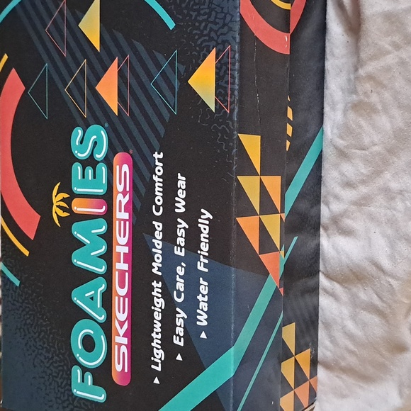 Skechers Footsteps Transcend Clog - Women, Red, Sizes 9M, 9.5M - Picture 7 of 7